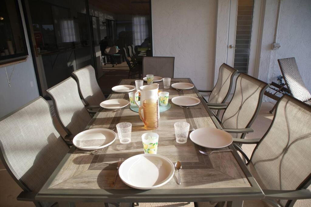 Cozy Retreat, Heated Pool, Water Canal, Bikes,3 Bedroom Cape Coral Extérieur photo