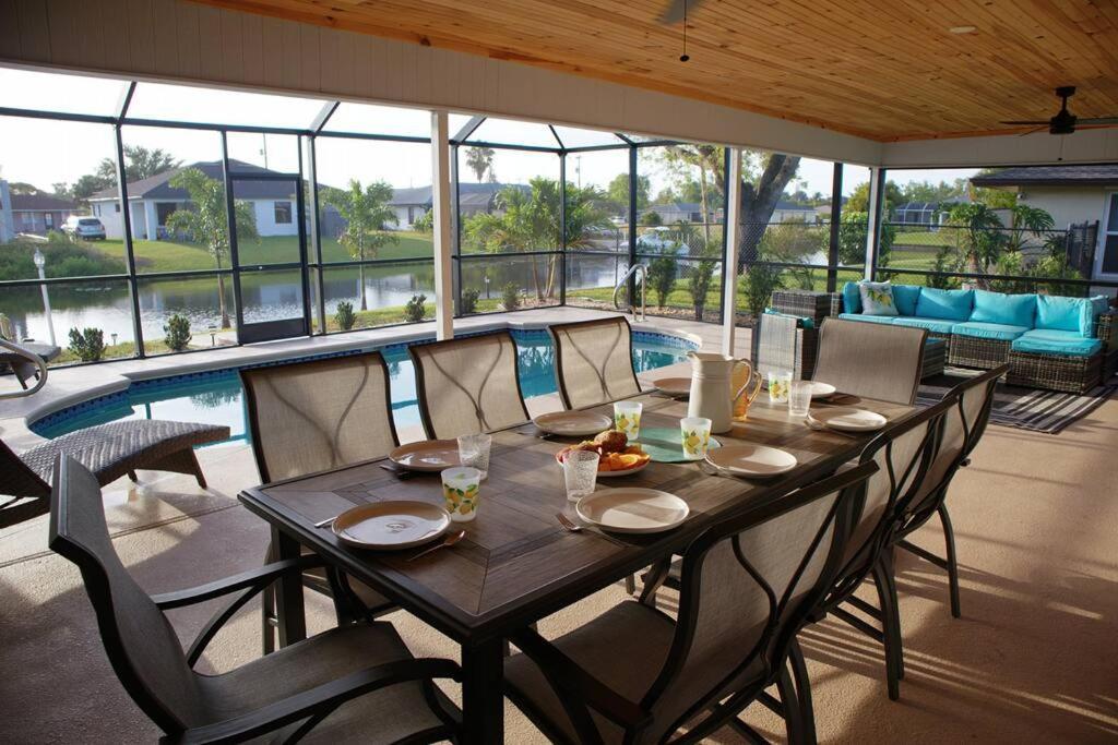 Cozy Retreat, Heated Pool, Water Canal, Bikes,3 Bedroom Cape Coral Extérieur photo