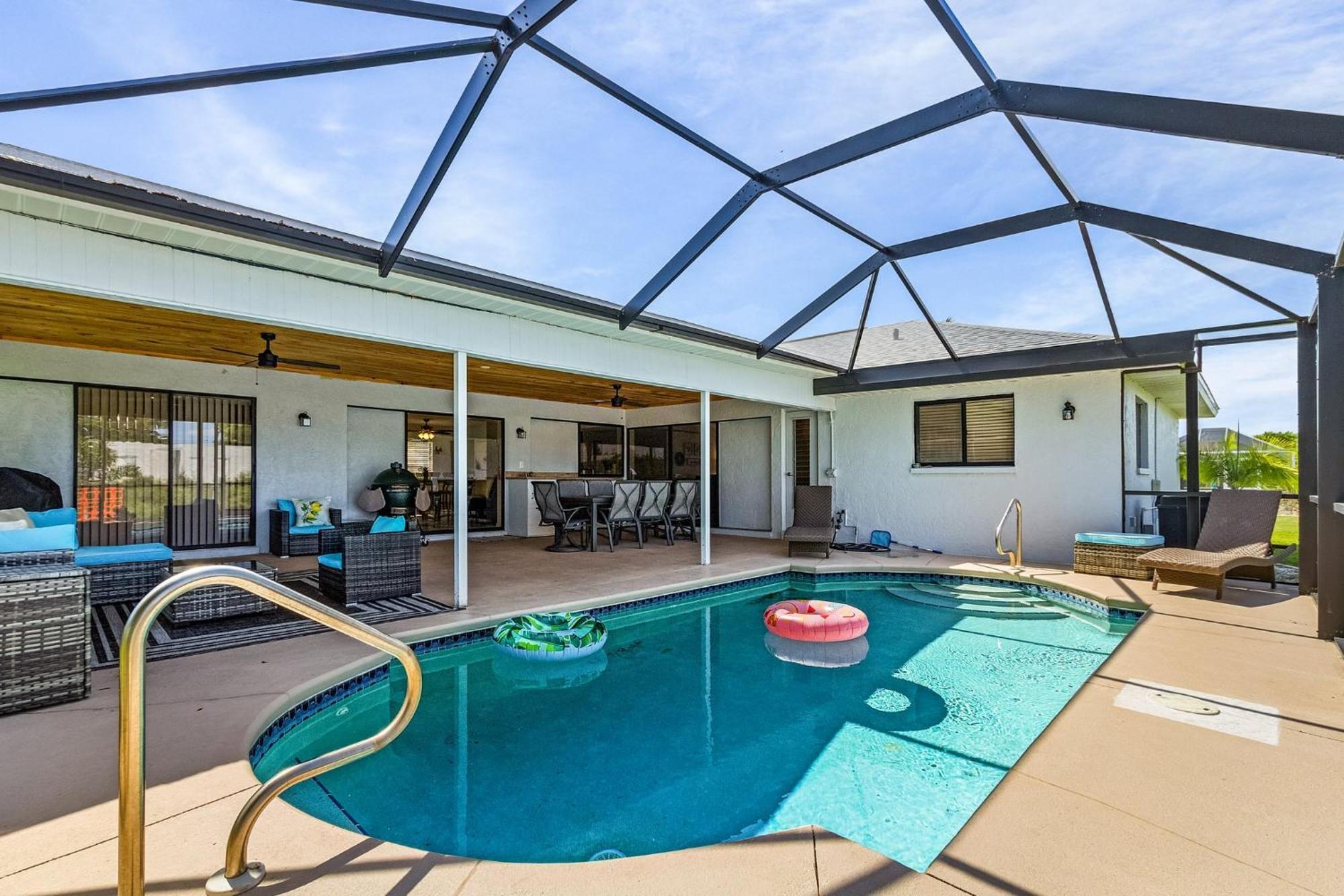Cozy Retreat, Heated Pool, Water Canal, Bikes,3 Bedroom Cape Coral Extérieur photo
