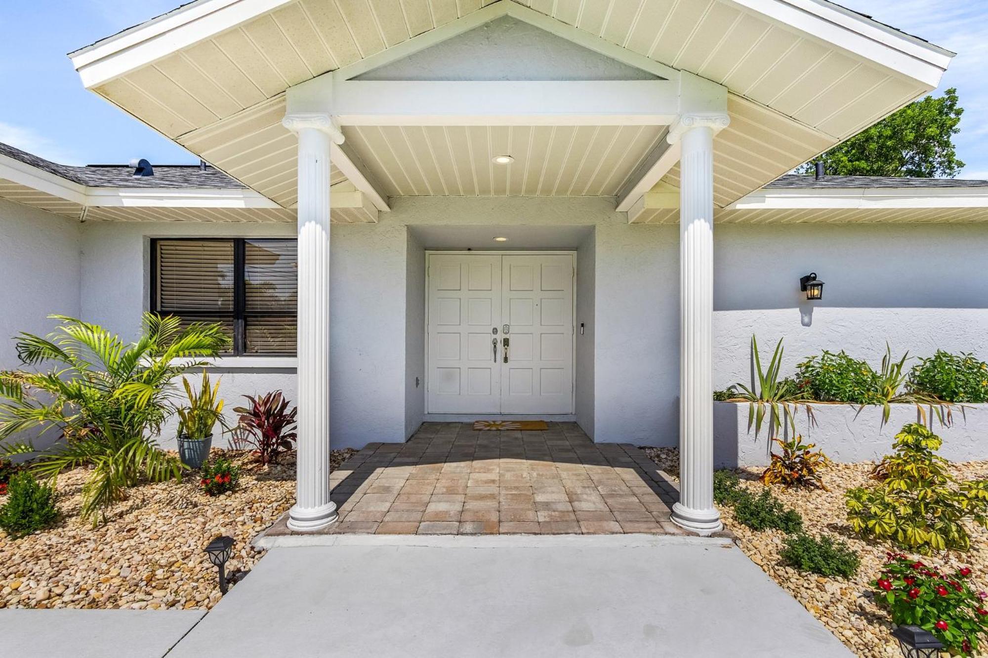 Cozy Retreat, Heated Pool, Water Canal, Bikes,3 Bedroom Cape Coral Extérieur photo